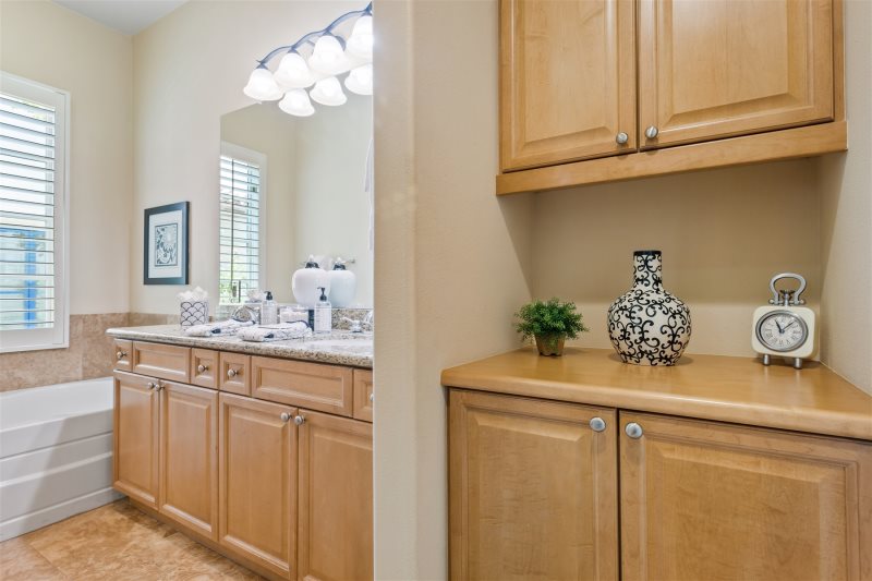 Noelle Home - Image 22