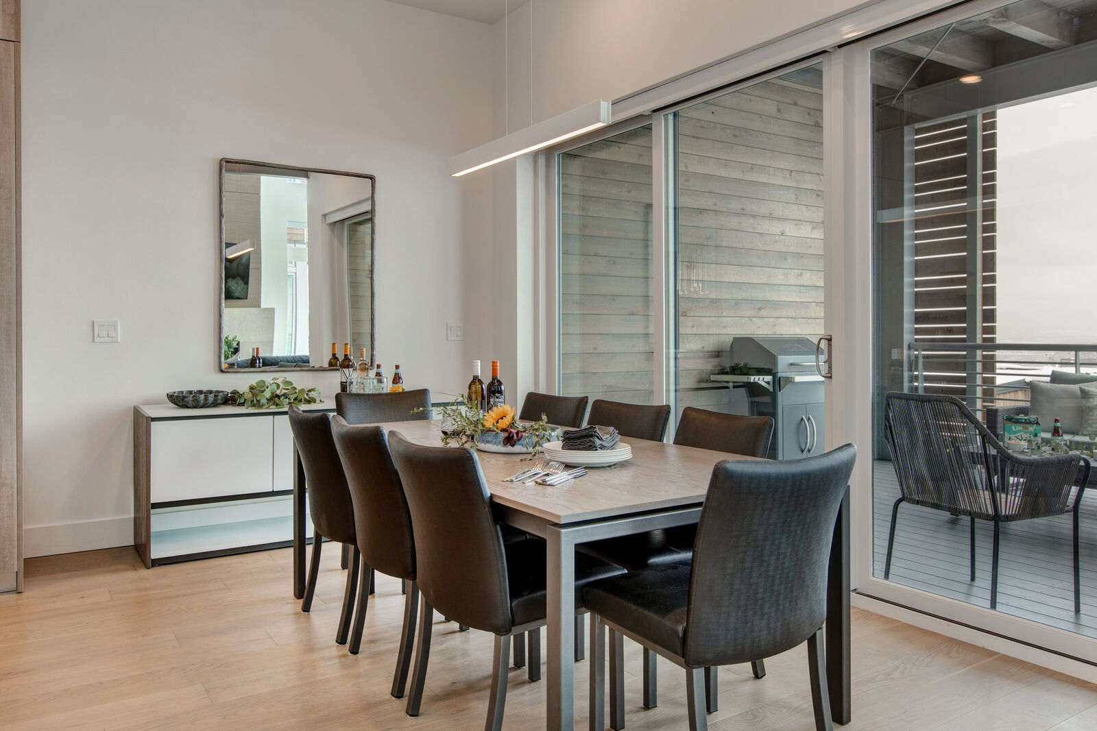 West House - Image 14