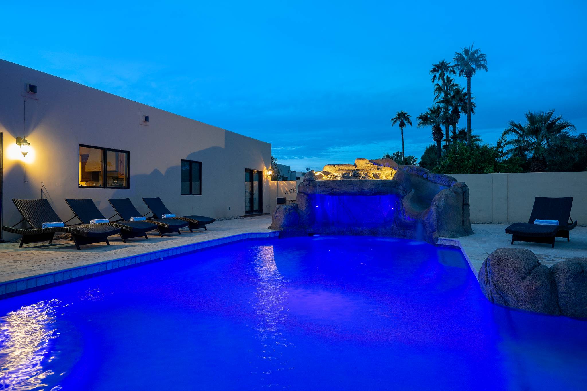 Sunrise Manor - Image 43