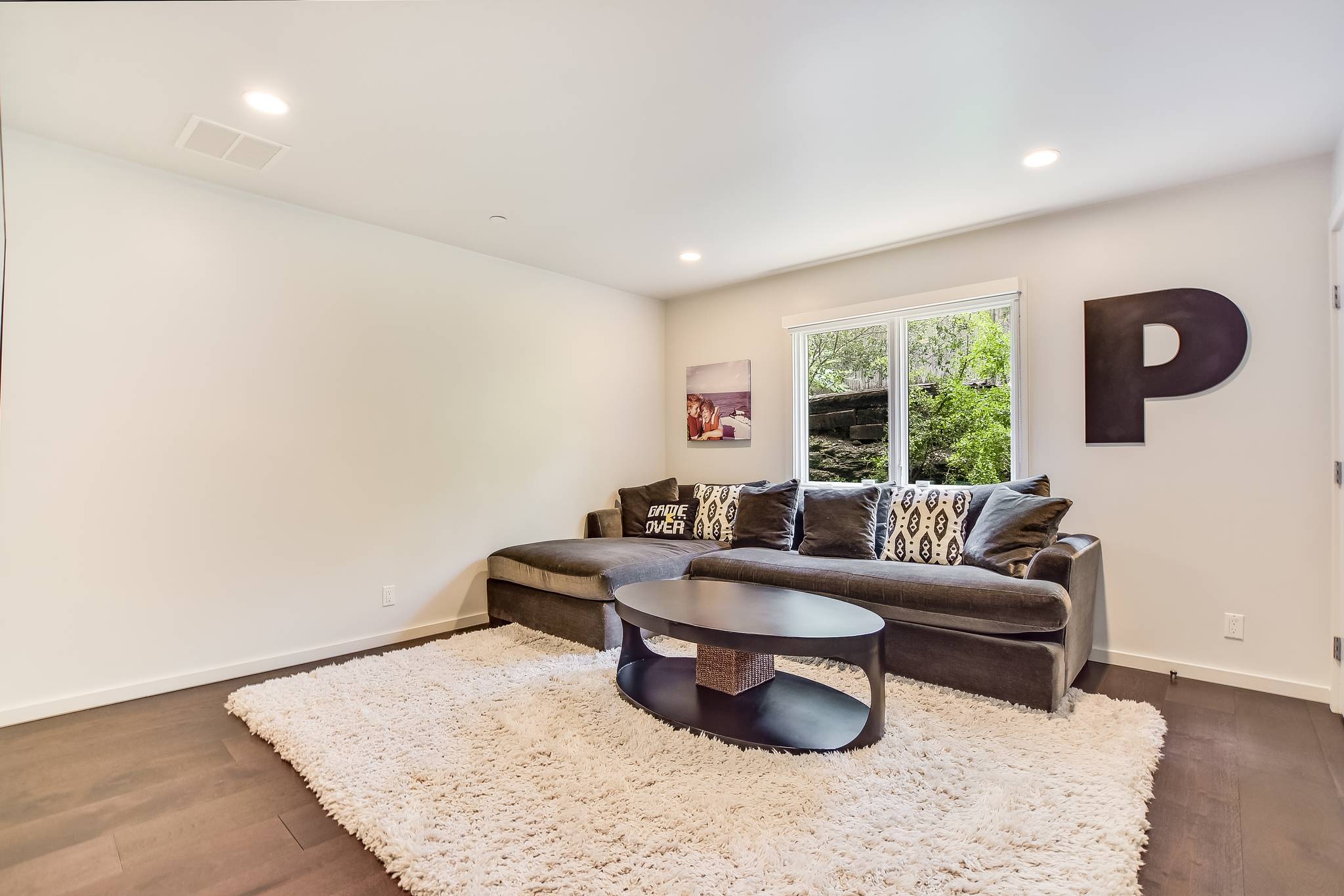 Mills Home - Image 17