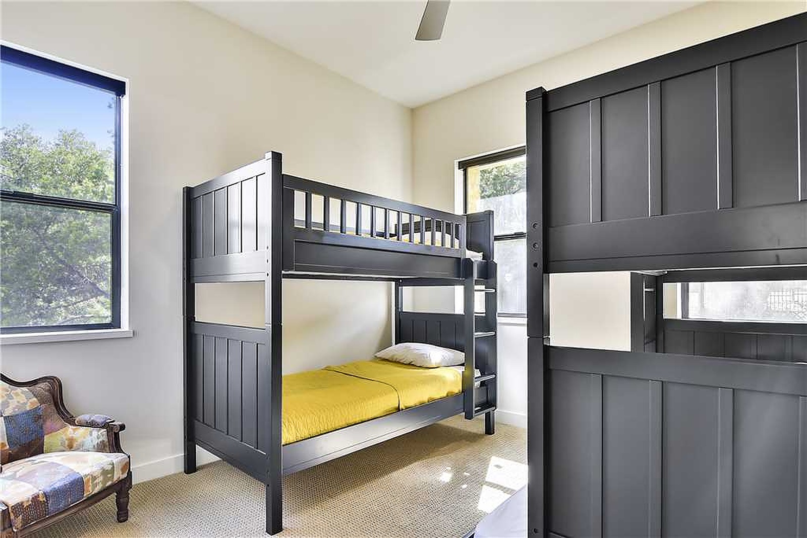 Robbins House - Image 19