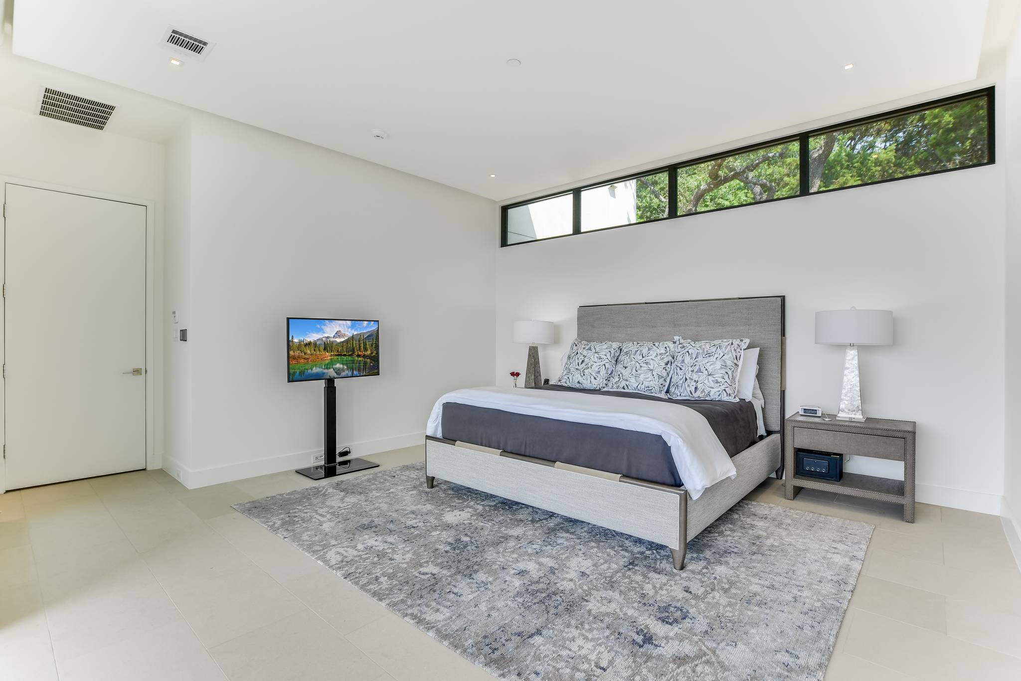 Leon Home - Image 23