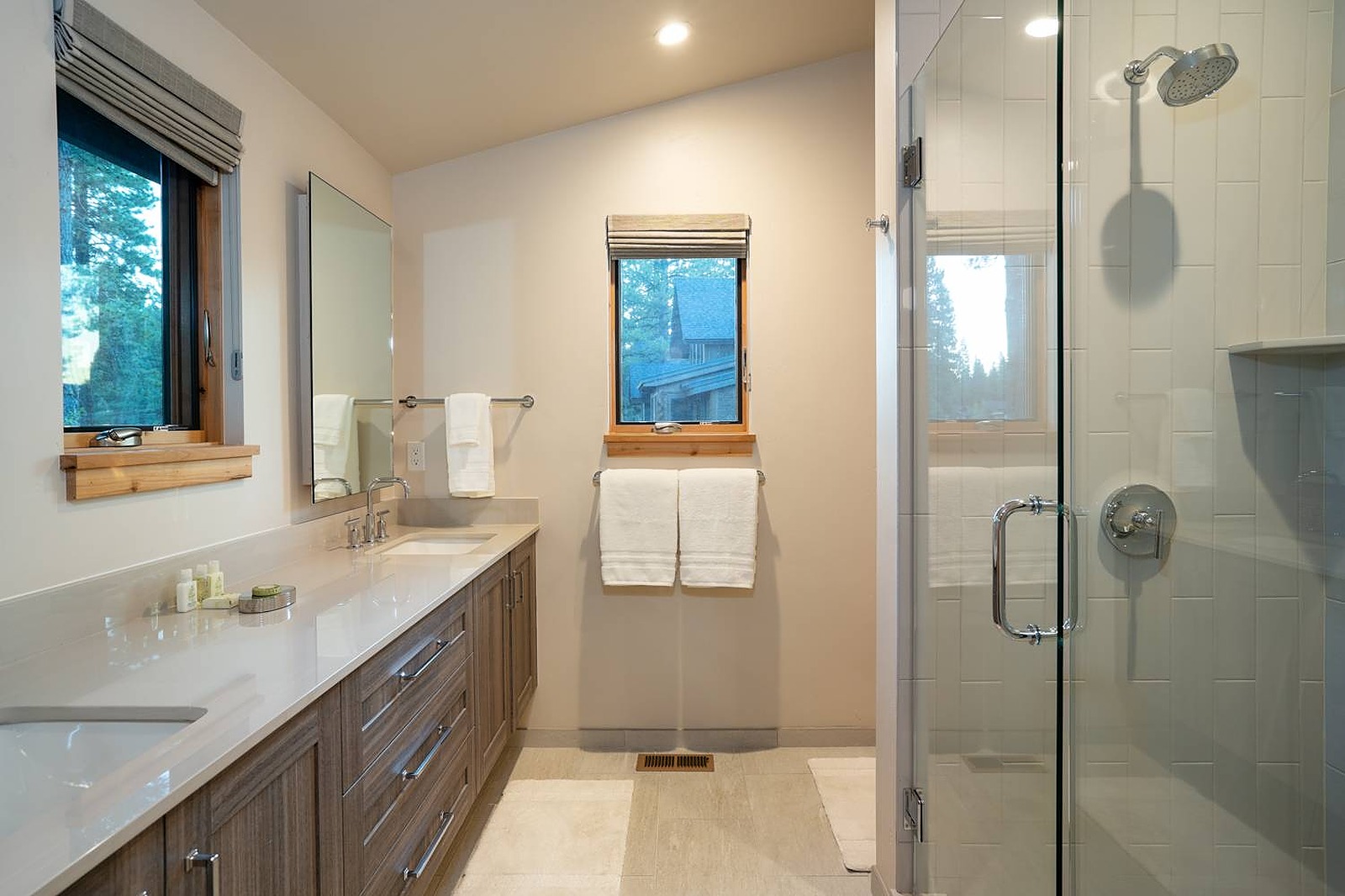 Sutter House - Image 26