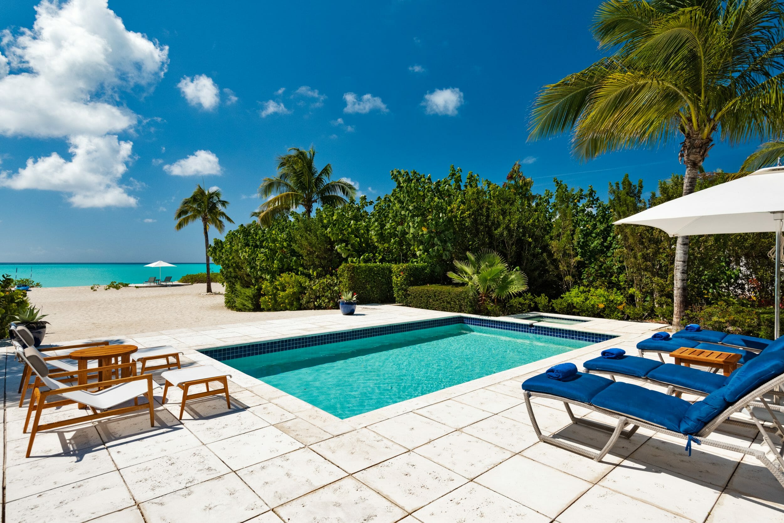 Dolphin House - Image 18