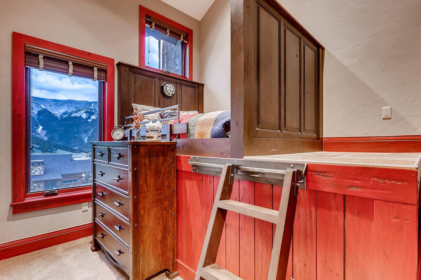 Snow Manor - Image 38