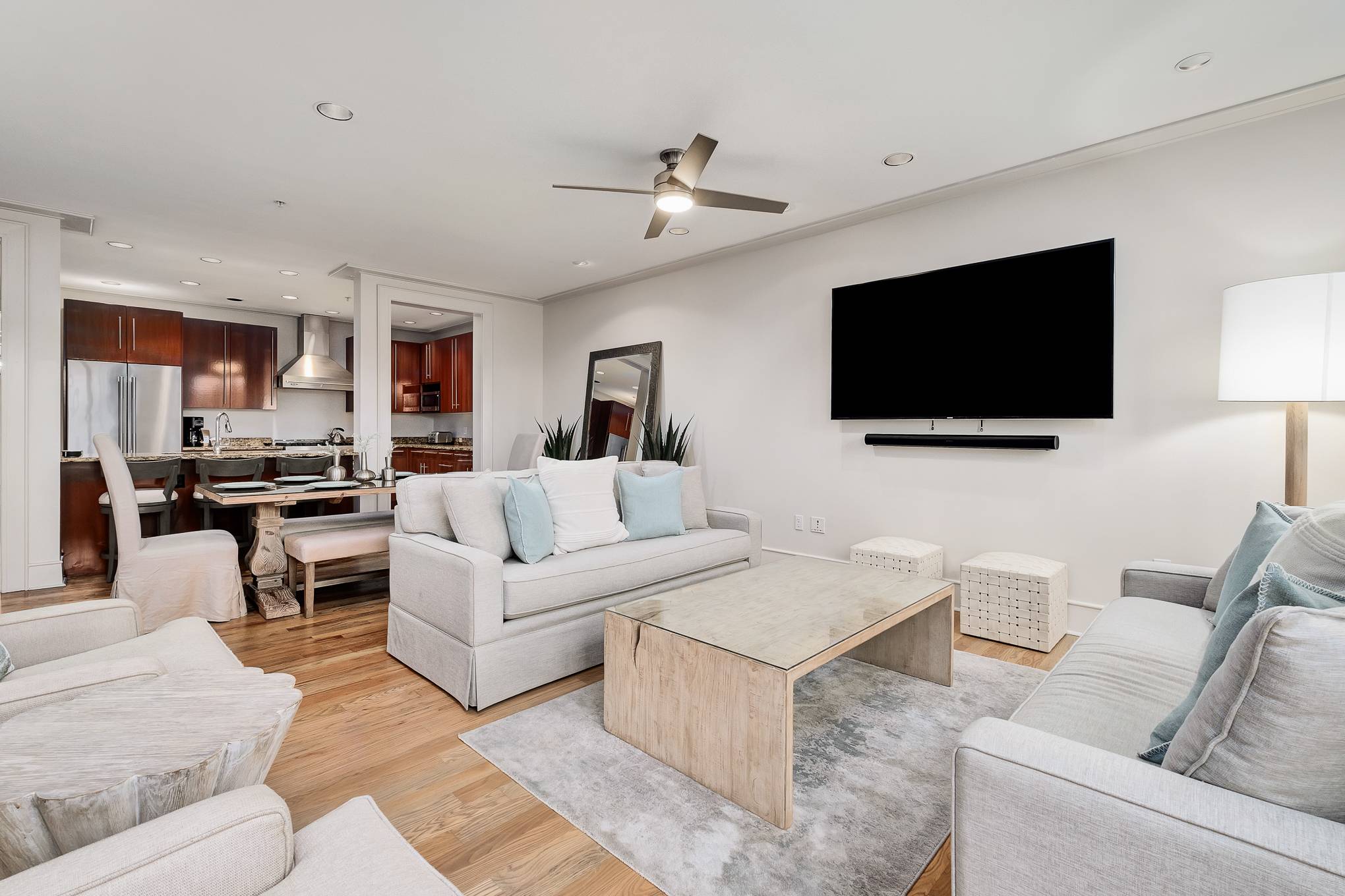 Lagoon Home - Image 5