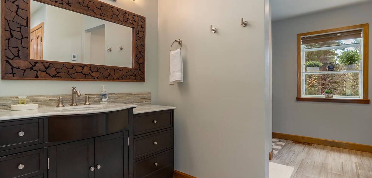 Tibe House - Image 16