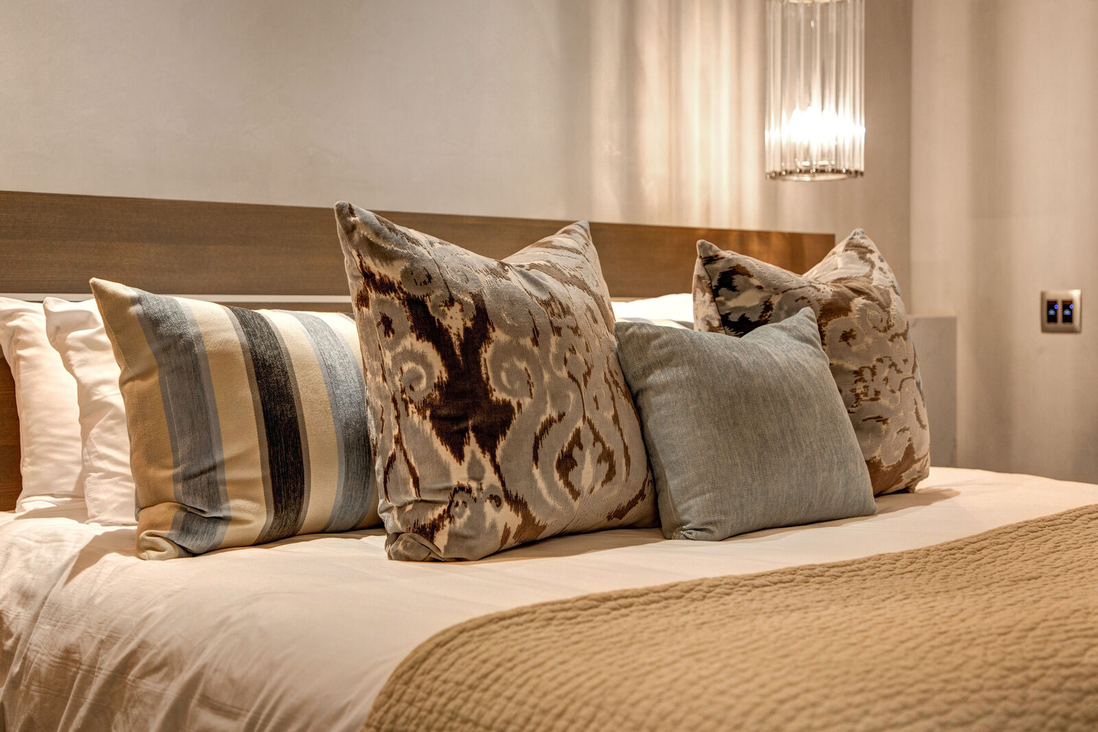 Boulder House - Image 25