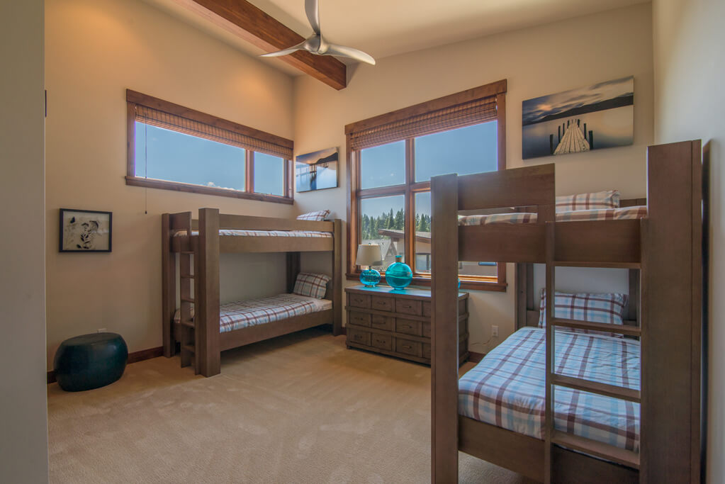 Hemlock House - Image 22