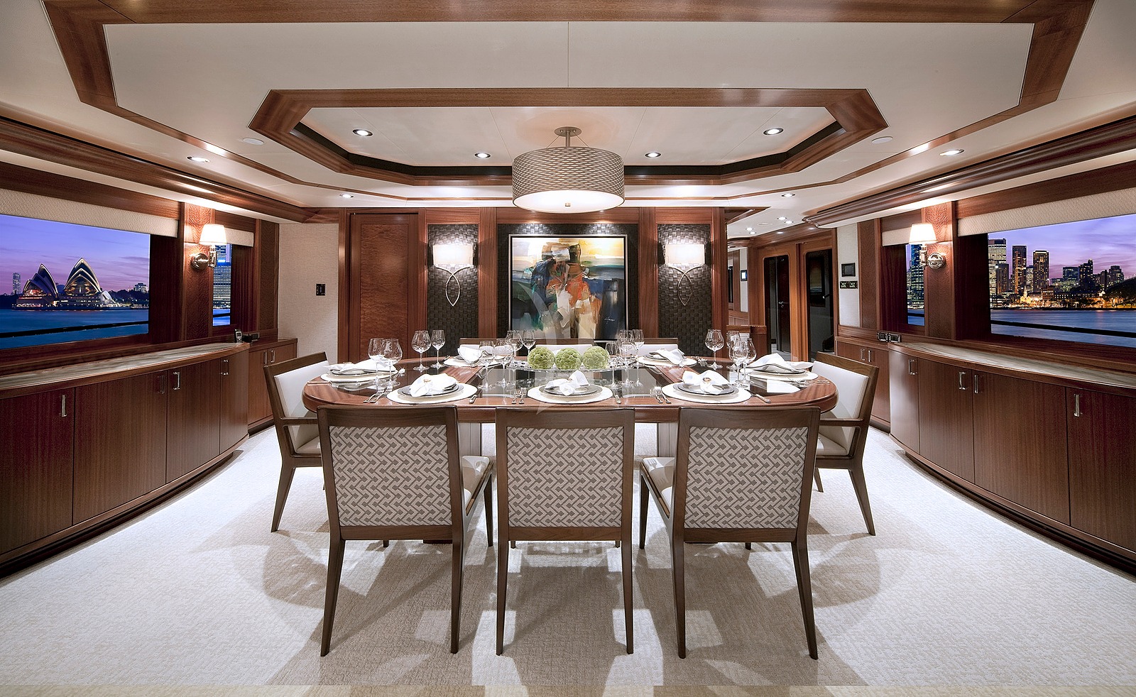 Pipe Dream Yacht - Image 6