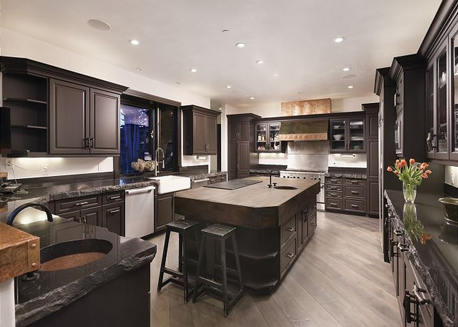 Smuggler Villa - Image 8