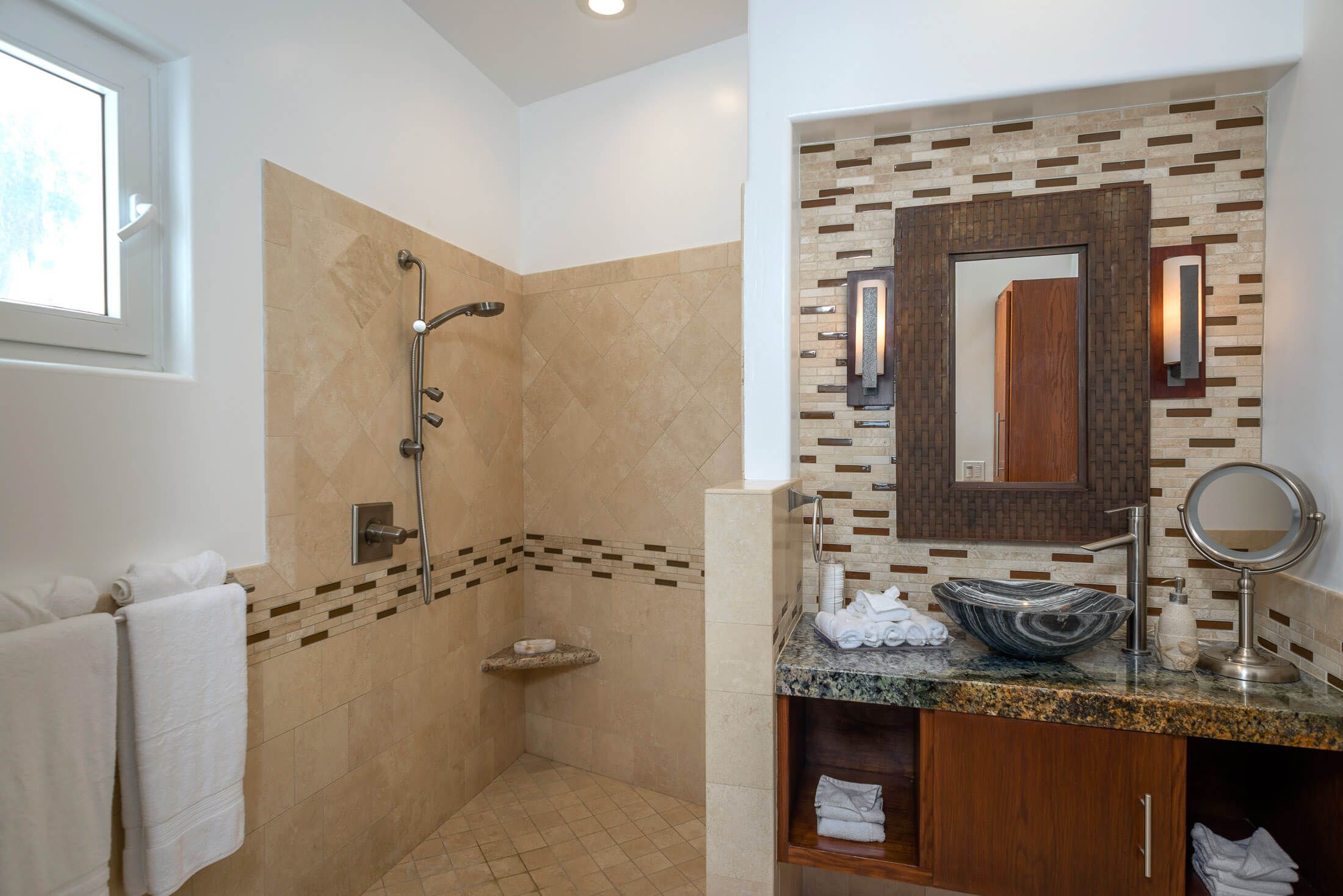 Pargo Manor - Image 10