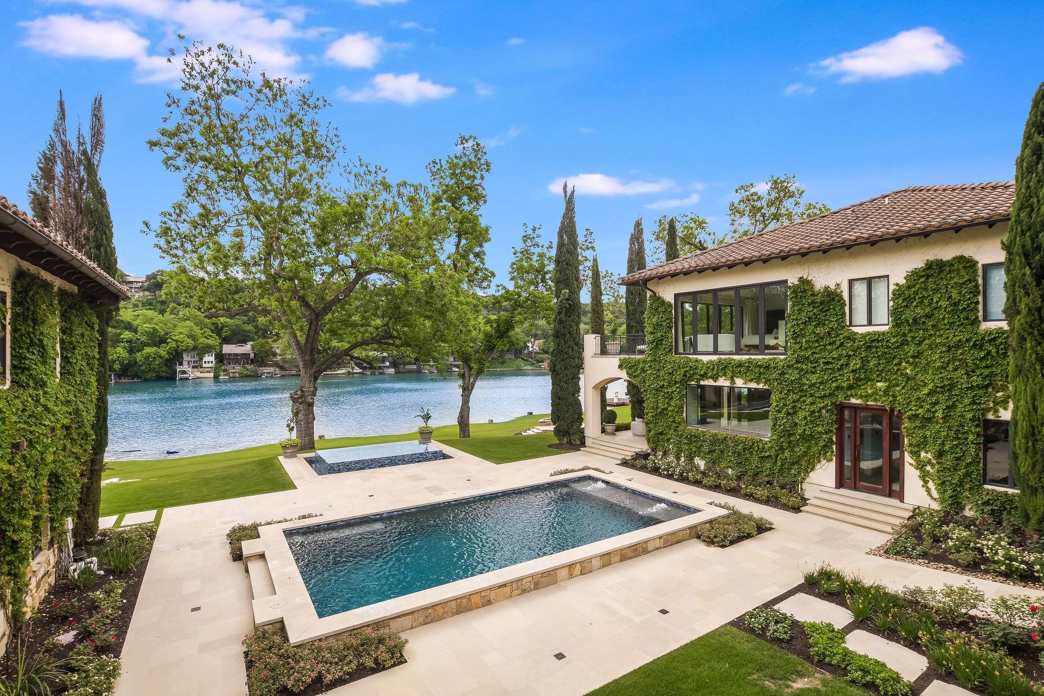 Southern Magnolia Estate - Image 43