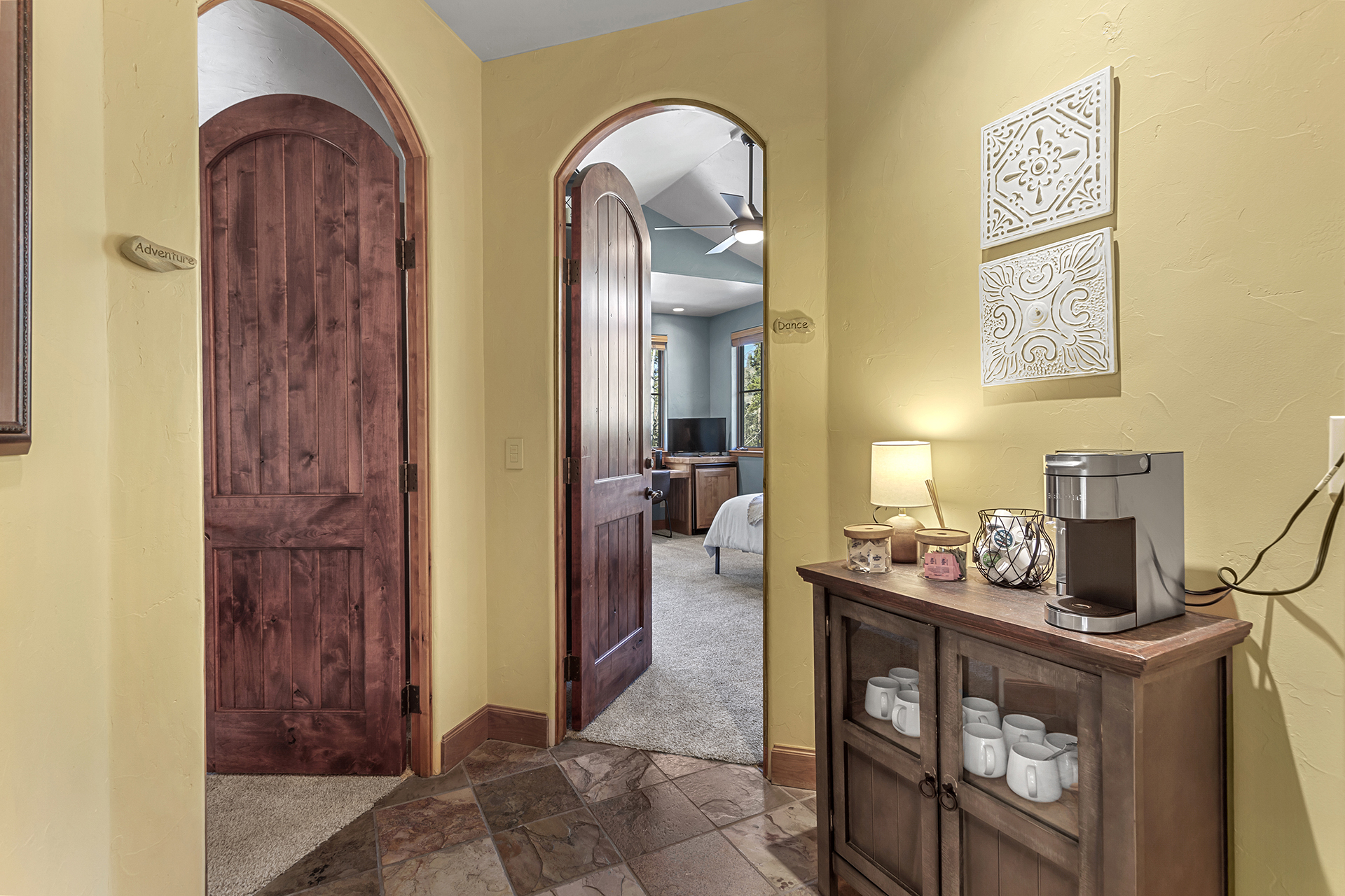 Star Mountain Lodge - Image 54