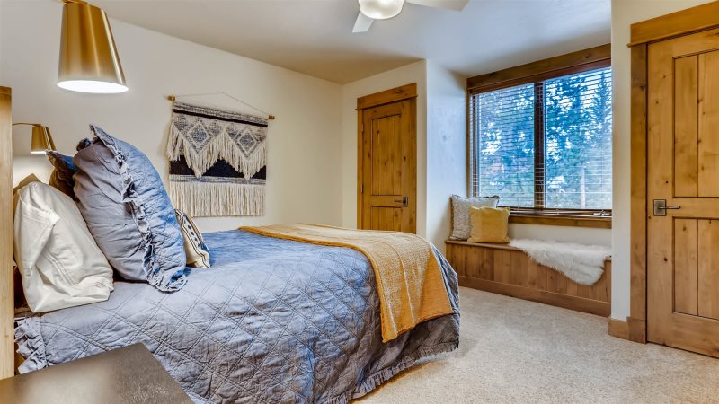 Royal Villa - Image 20