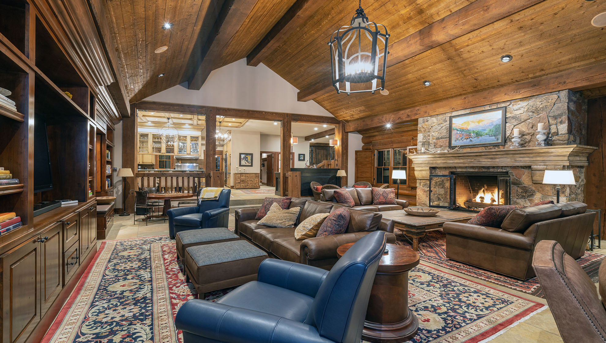 Peaks Manor - Image 3