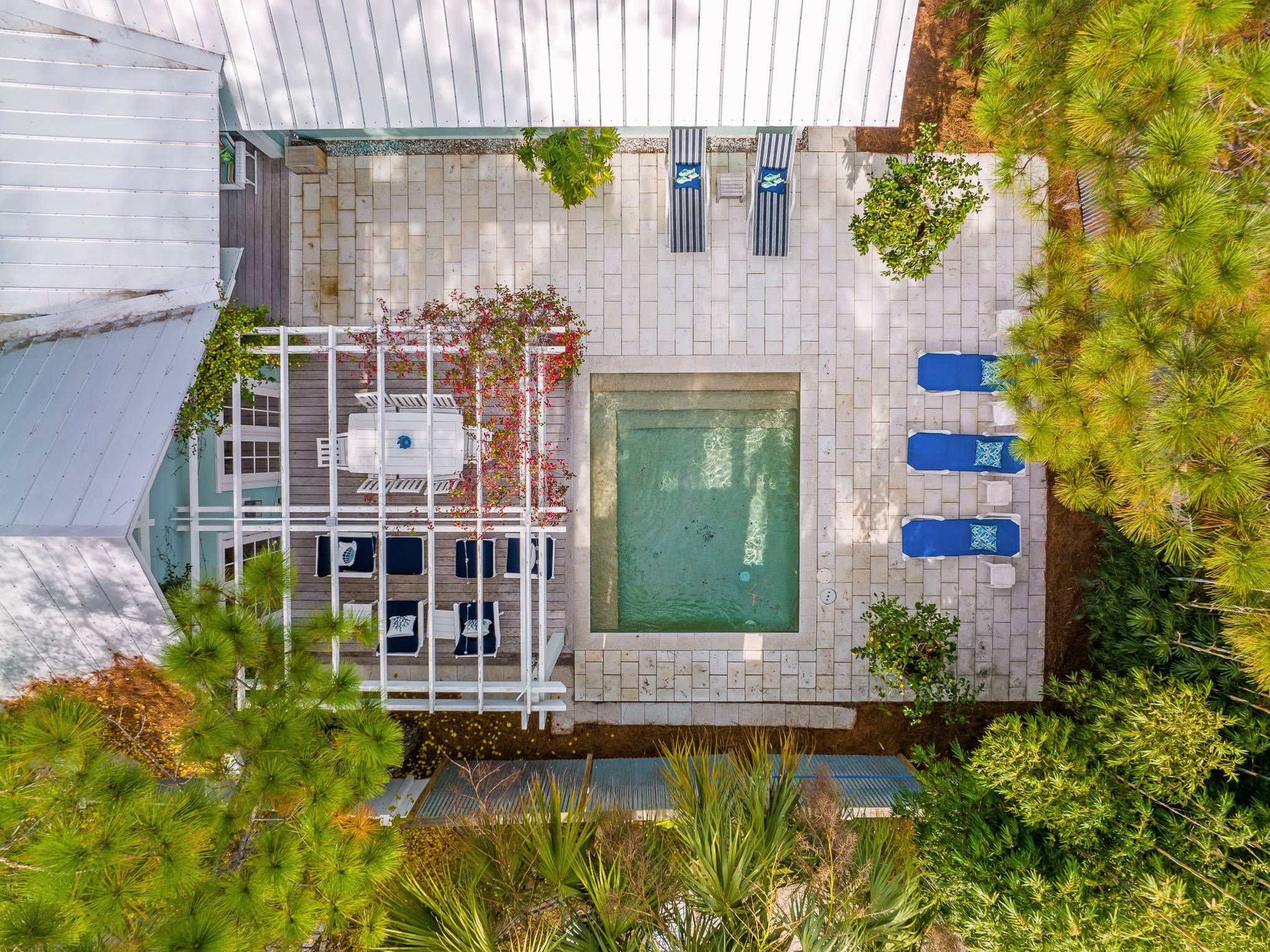 Lakewood House - Image 45