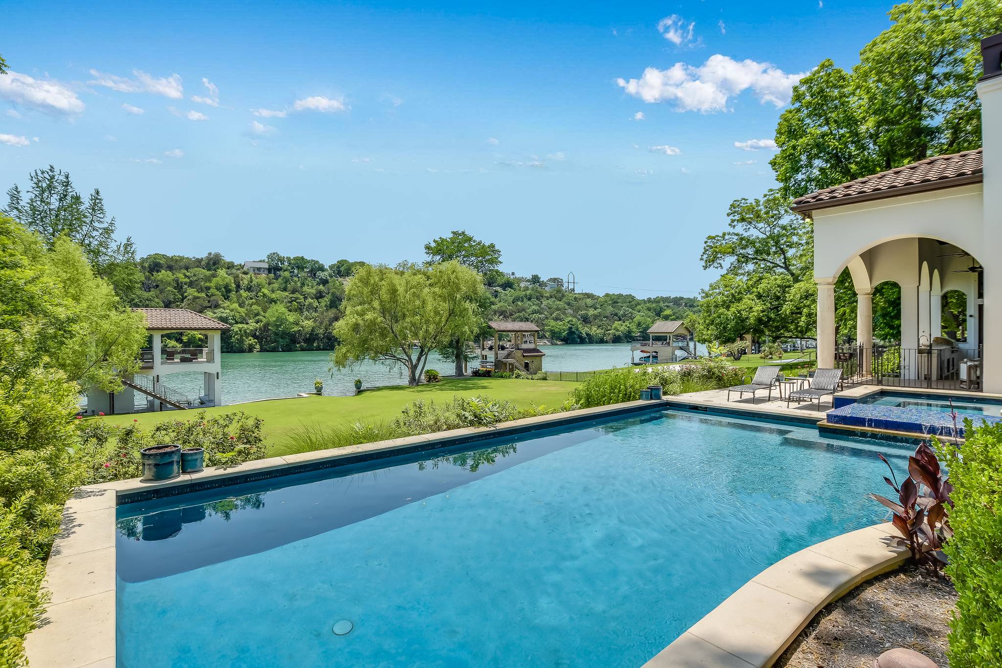 Woodrow Manor - Image 46