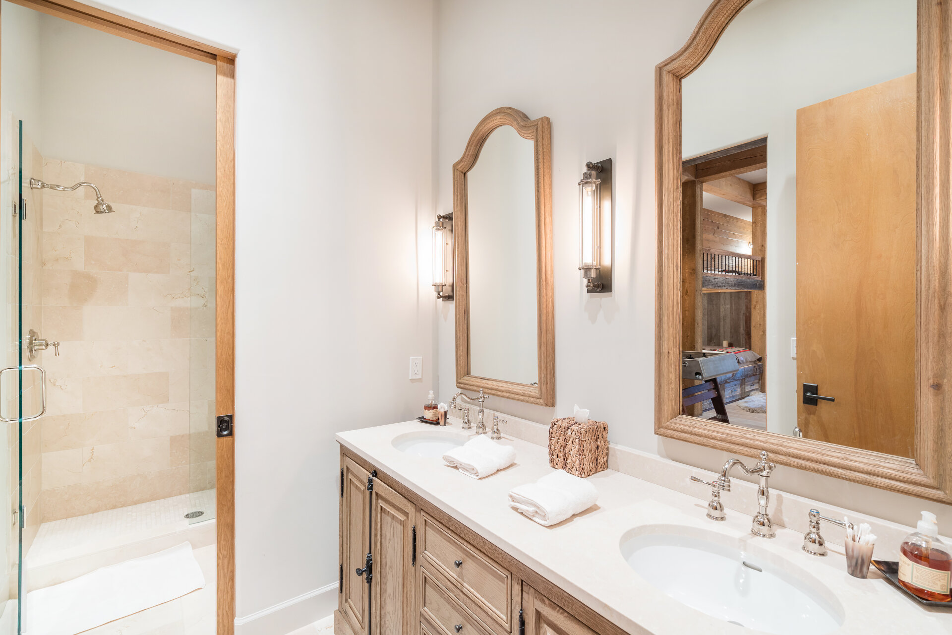 Russell Home - Image 17