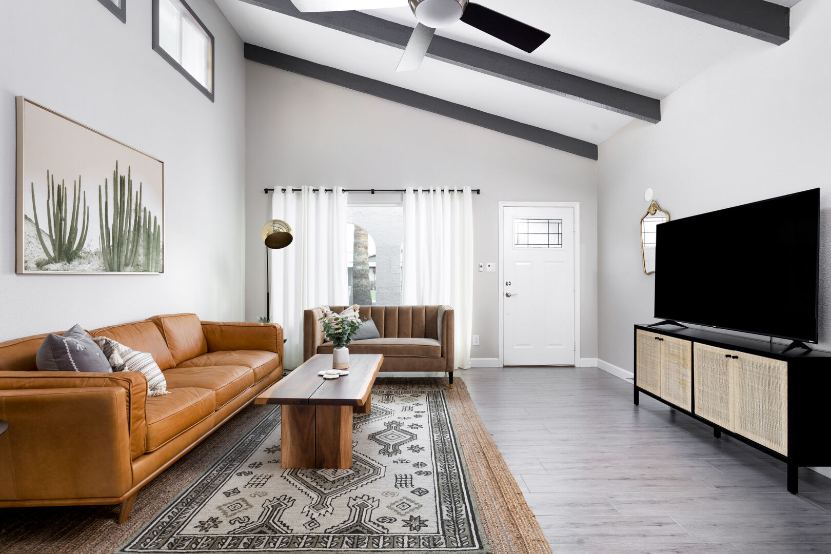 Hillery Home - Image 4