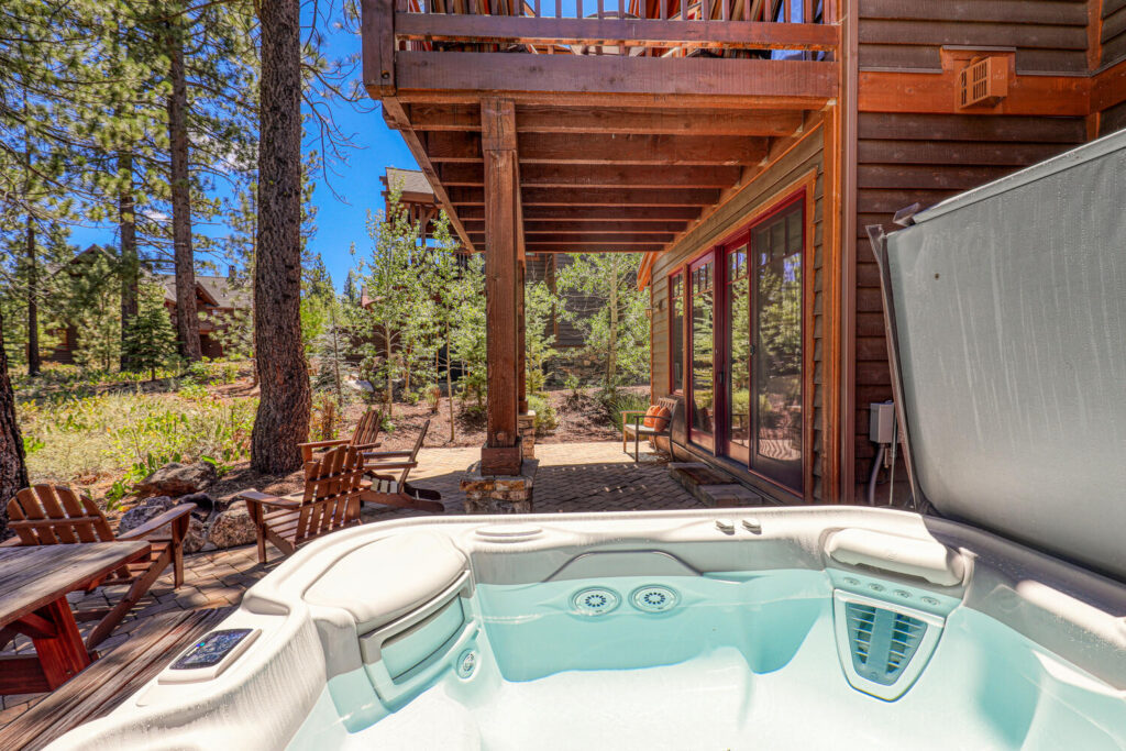 Chickadee Home - Image 28