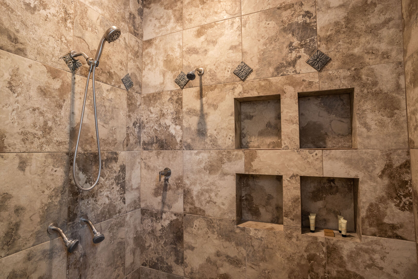 West Rock Villa - Image 25