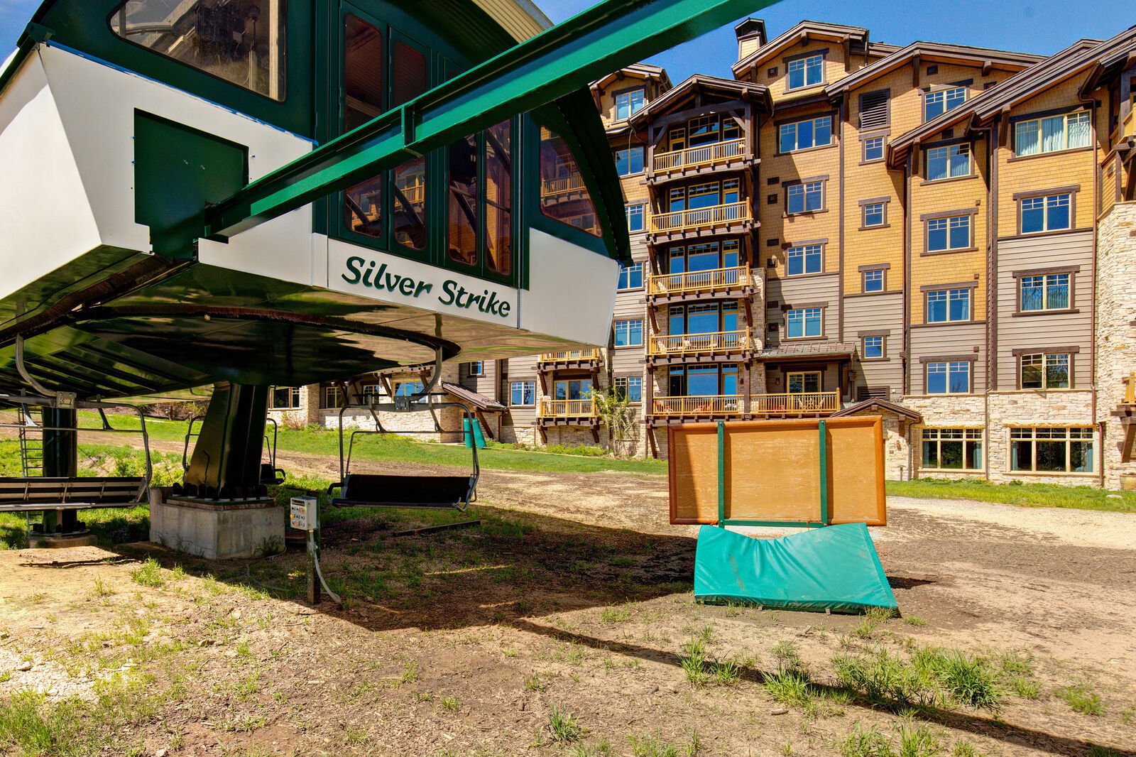 Arrow Home - Image 33