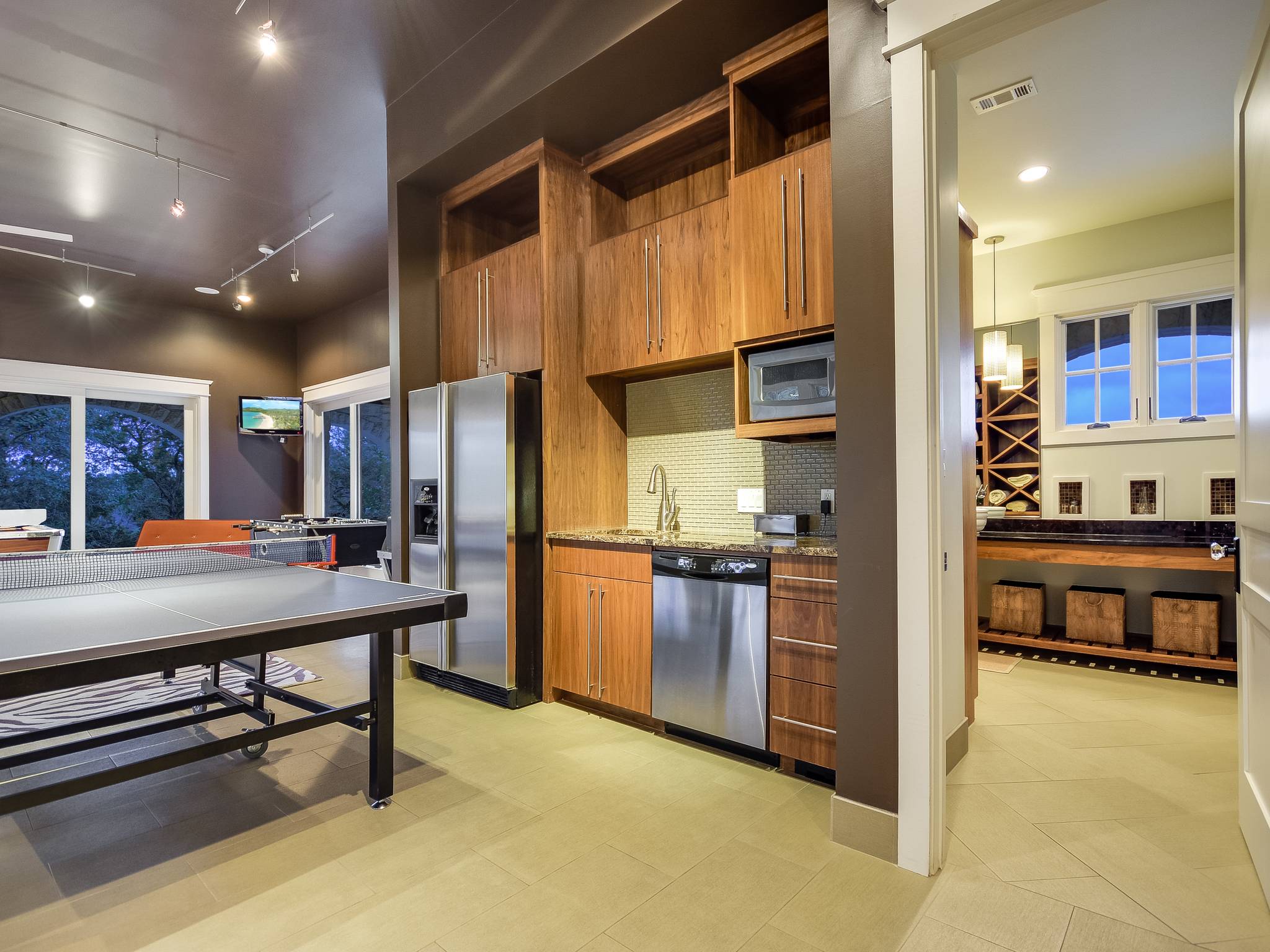 Walker Manor - Image 12