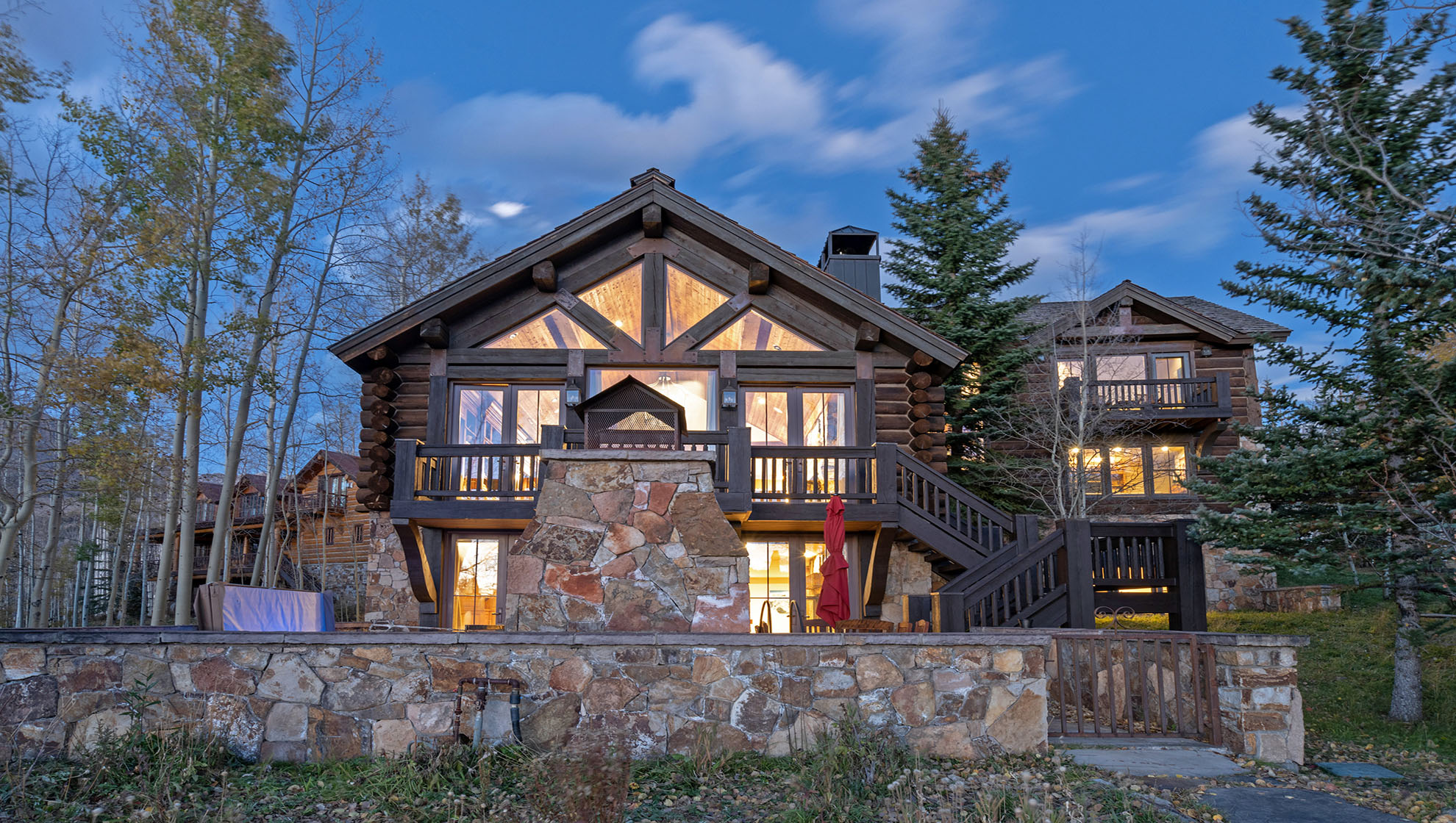 Peaks Manor - Image 57