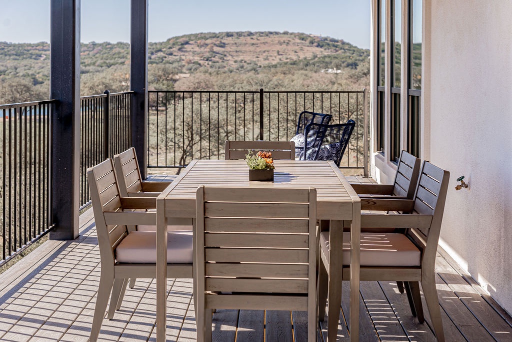 Clark Villa - Image 39