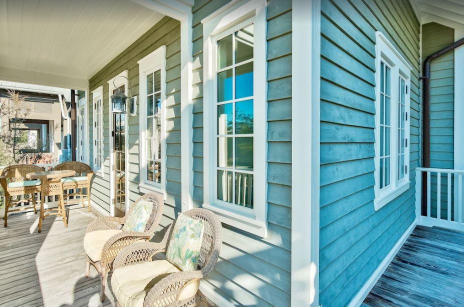 Water House - Image 35