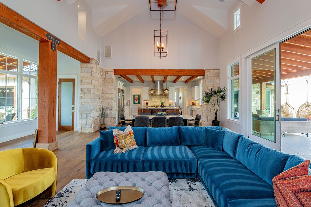 Sky Manor - Image 10