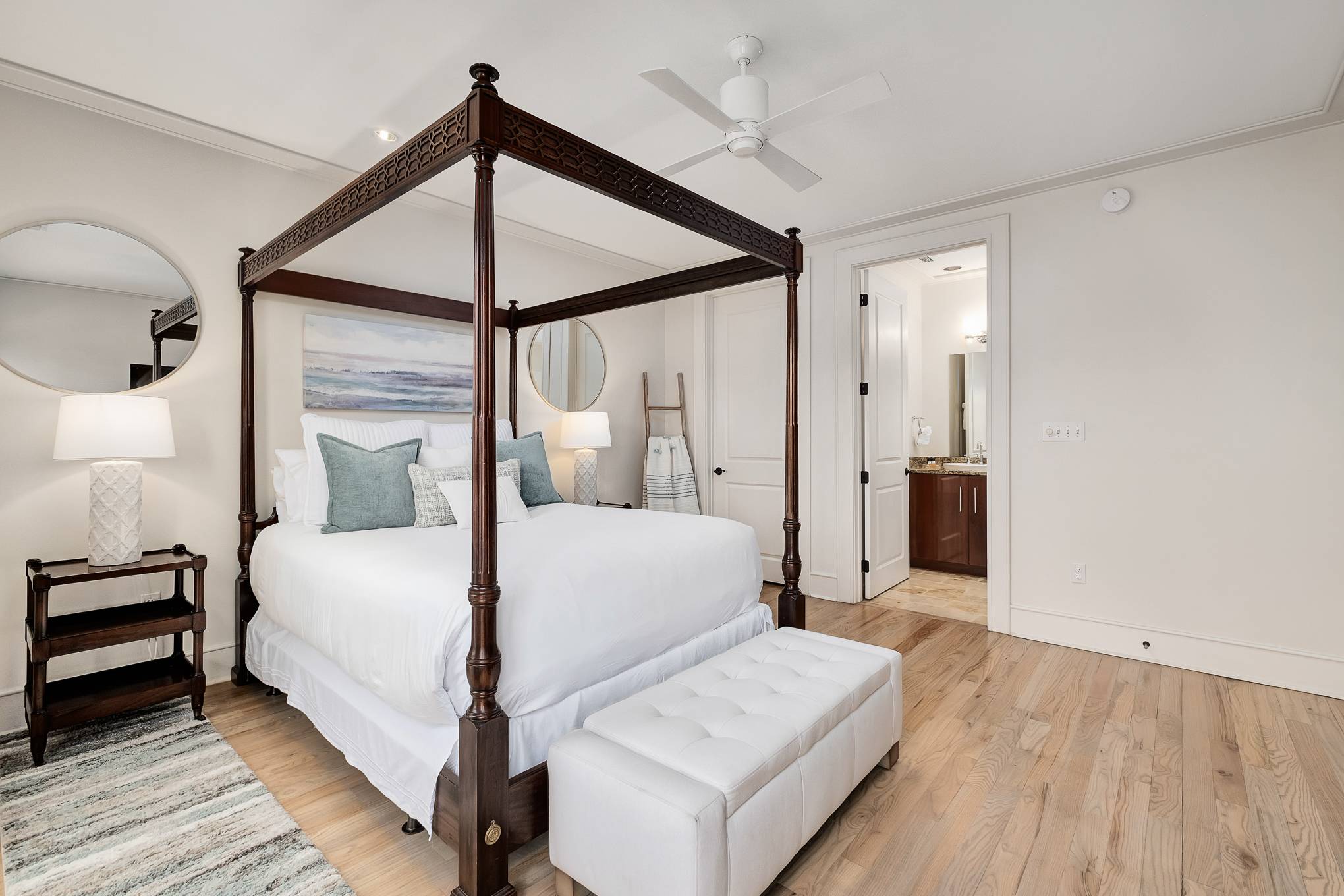 Lagoon Home - Image 19