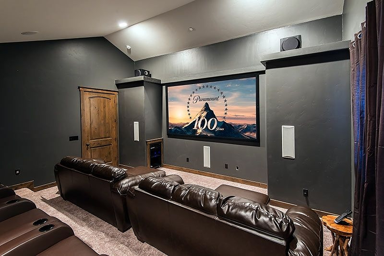 Saddle Manor - Image 56