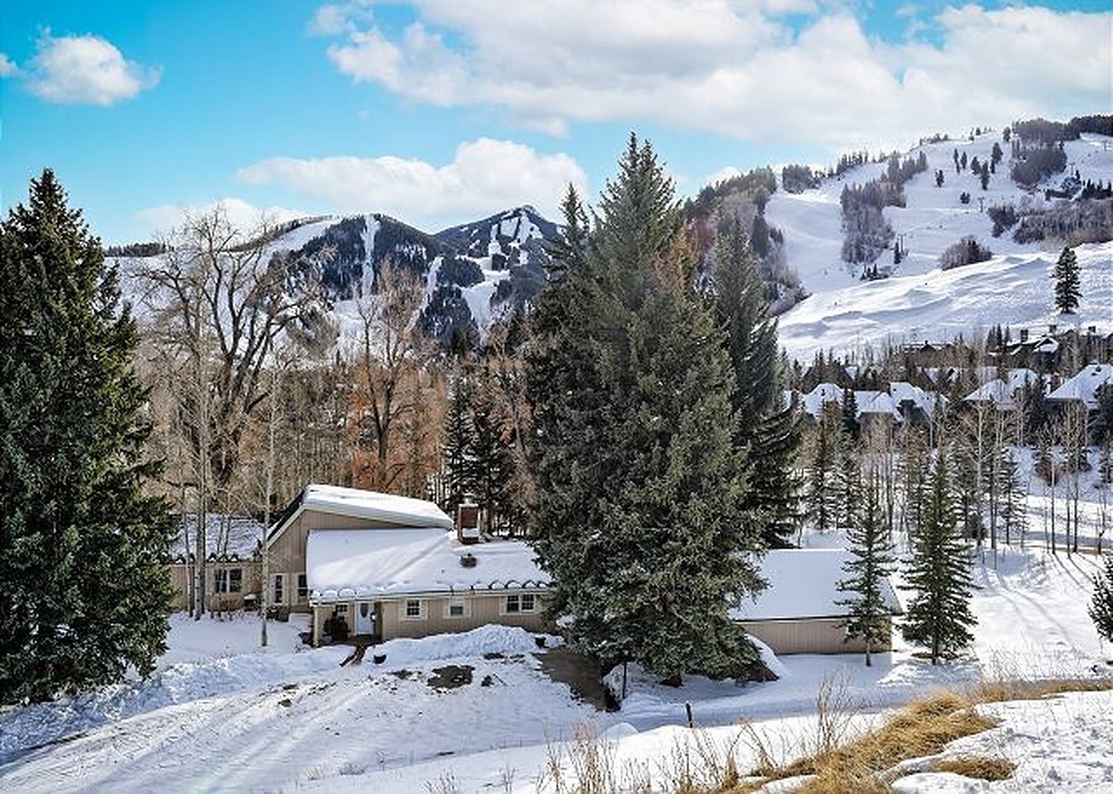 Chair Place - Image 21