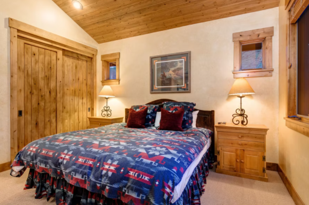 Edge Home - Image 12