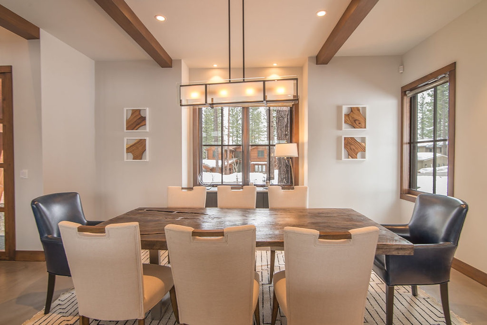 Pine House - Image 12