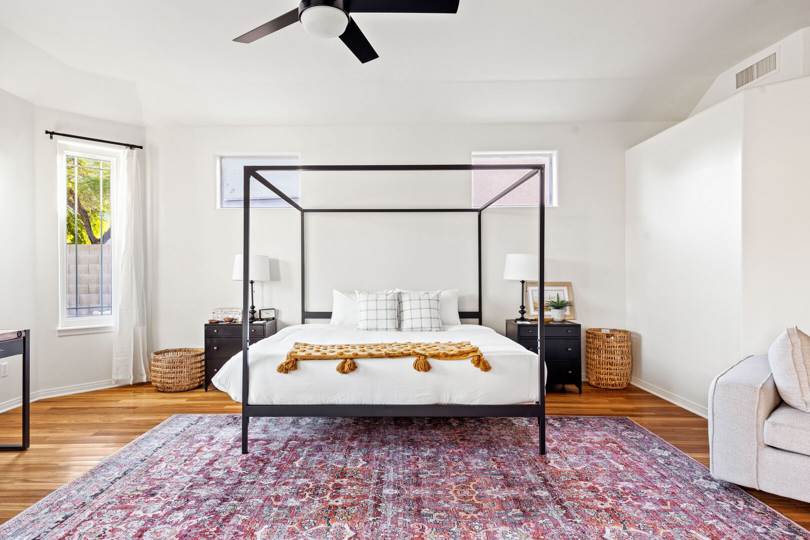 Nisbet House - Image 15