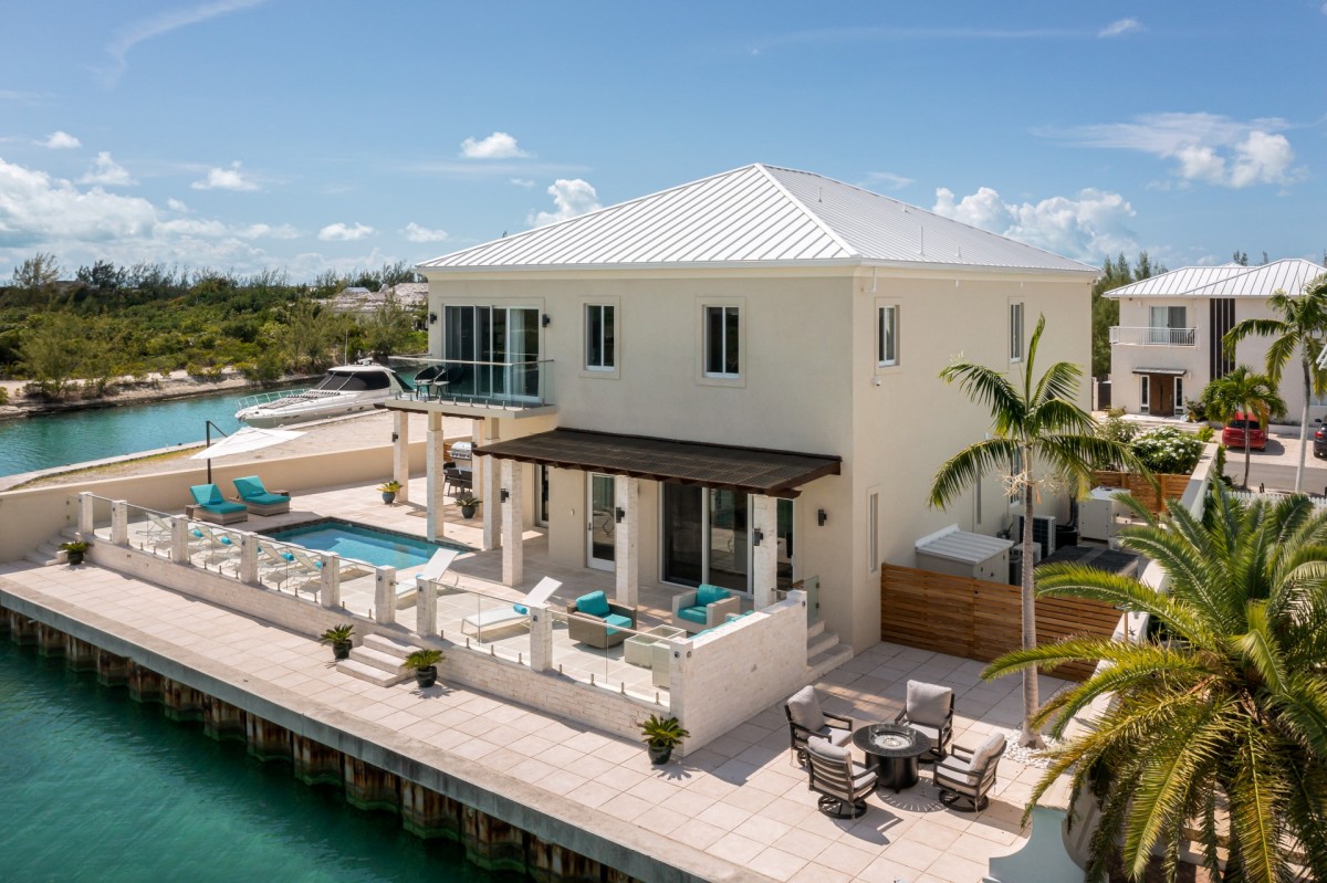 Kira Isle Home - Image 26