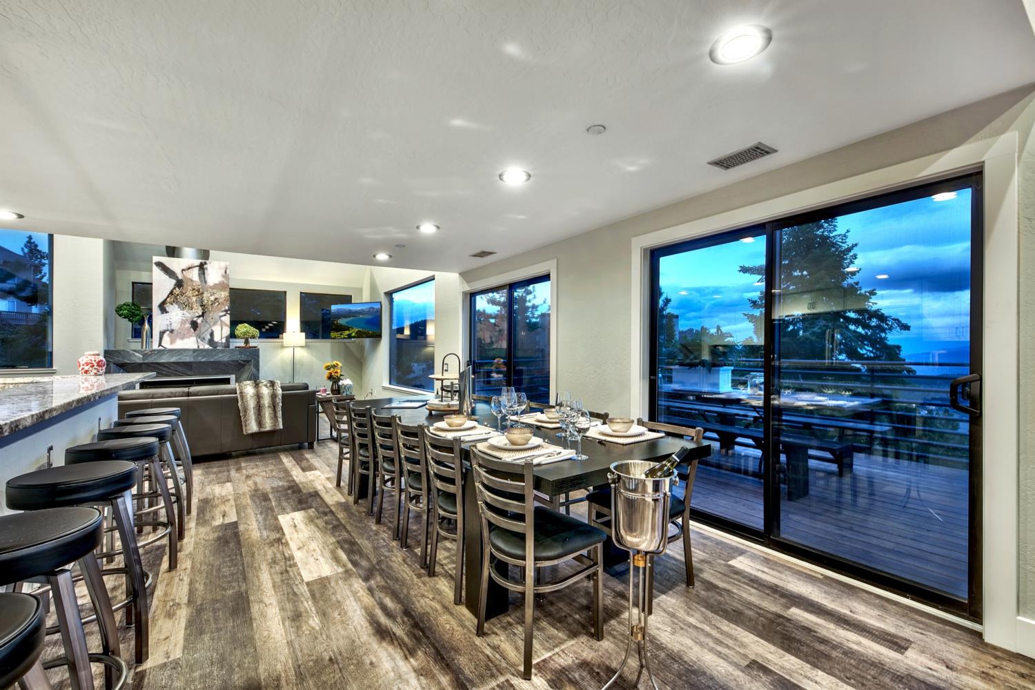 Sapphire House - Image 14