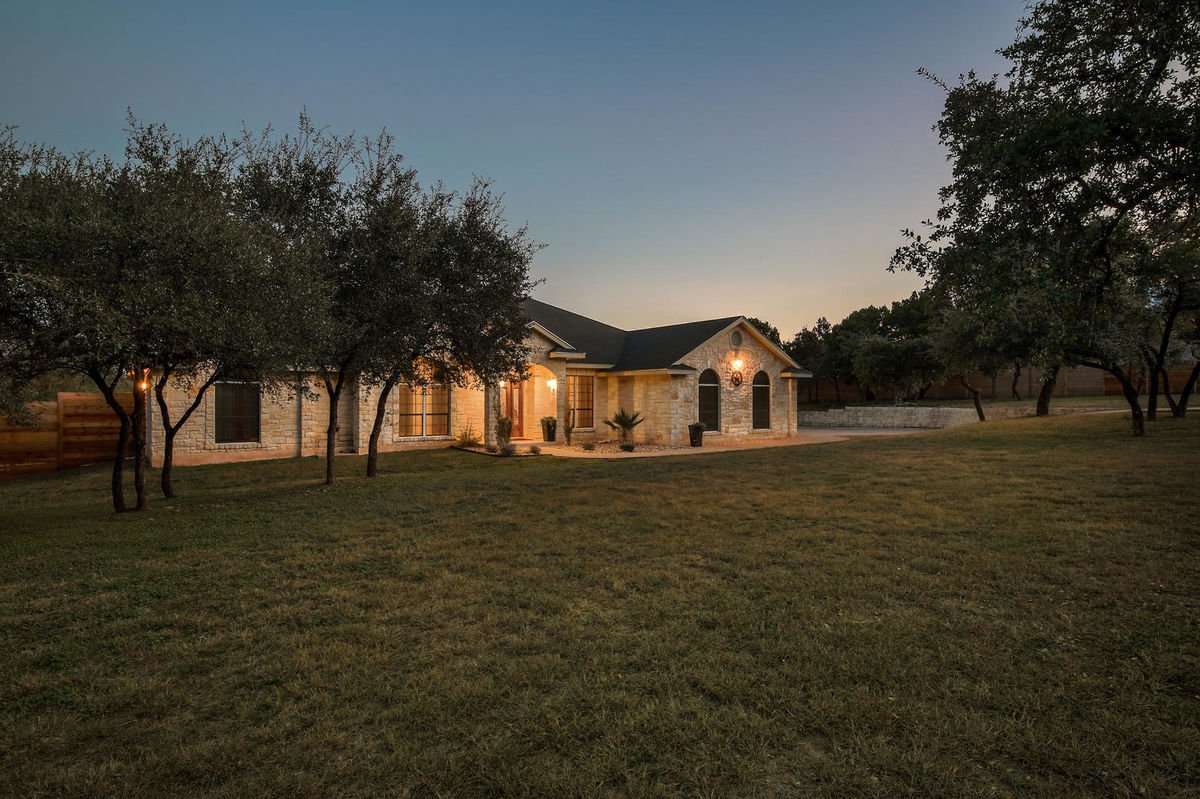 Fox Place - Image 32