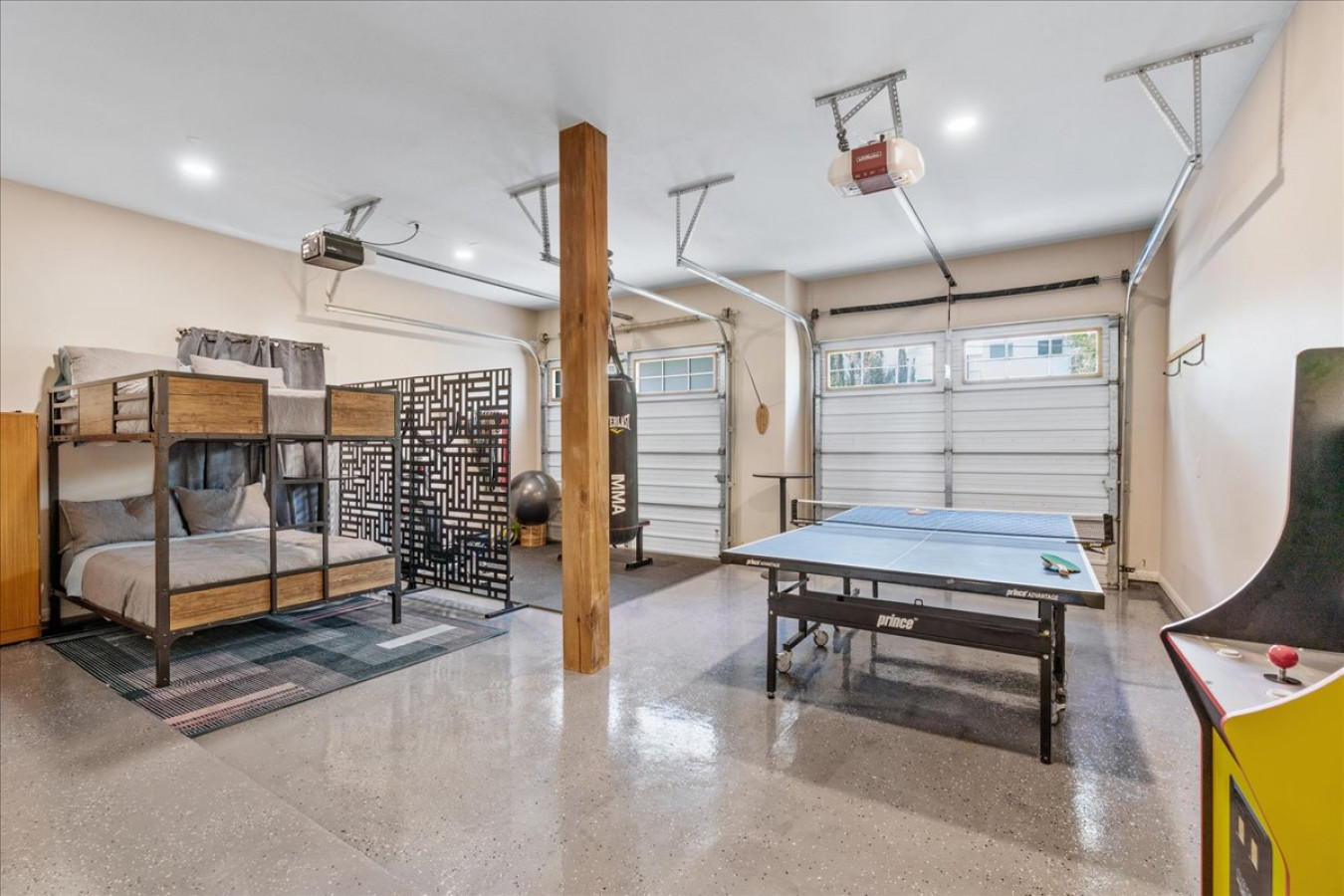 Butler House - Image 25