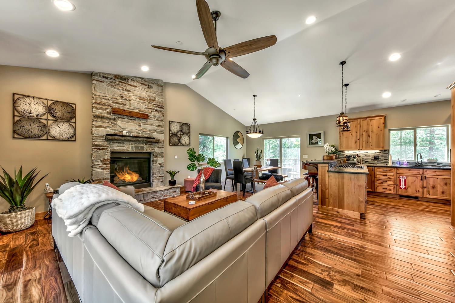 Cornelian House - Image 5