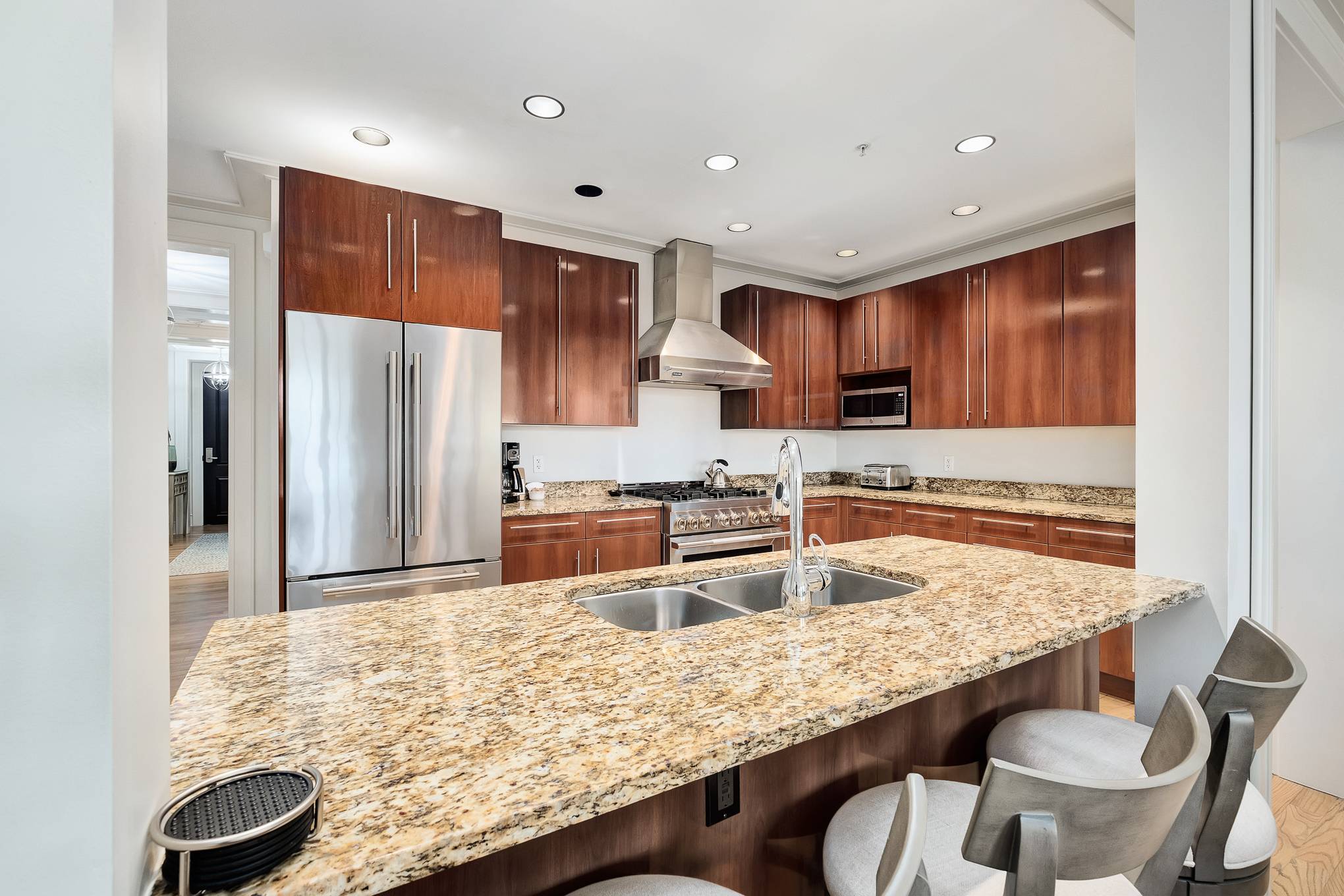 Lagoon Home - Image 9