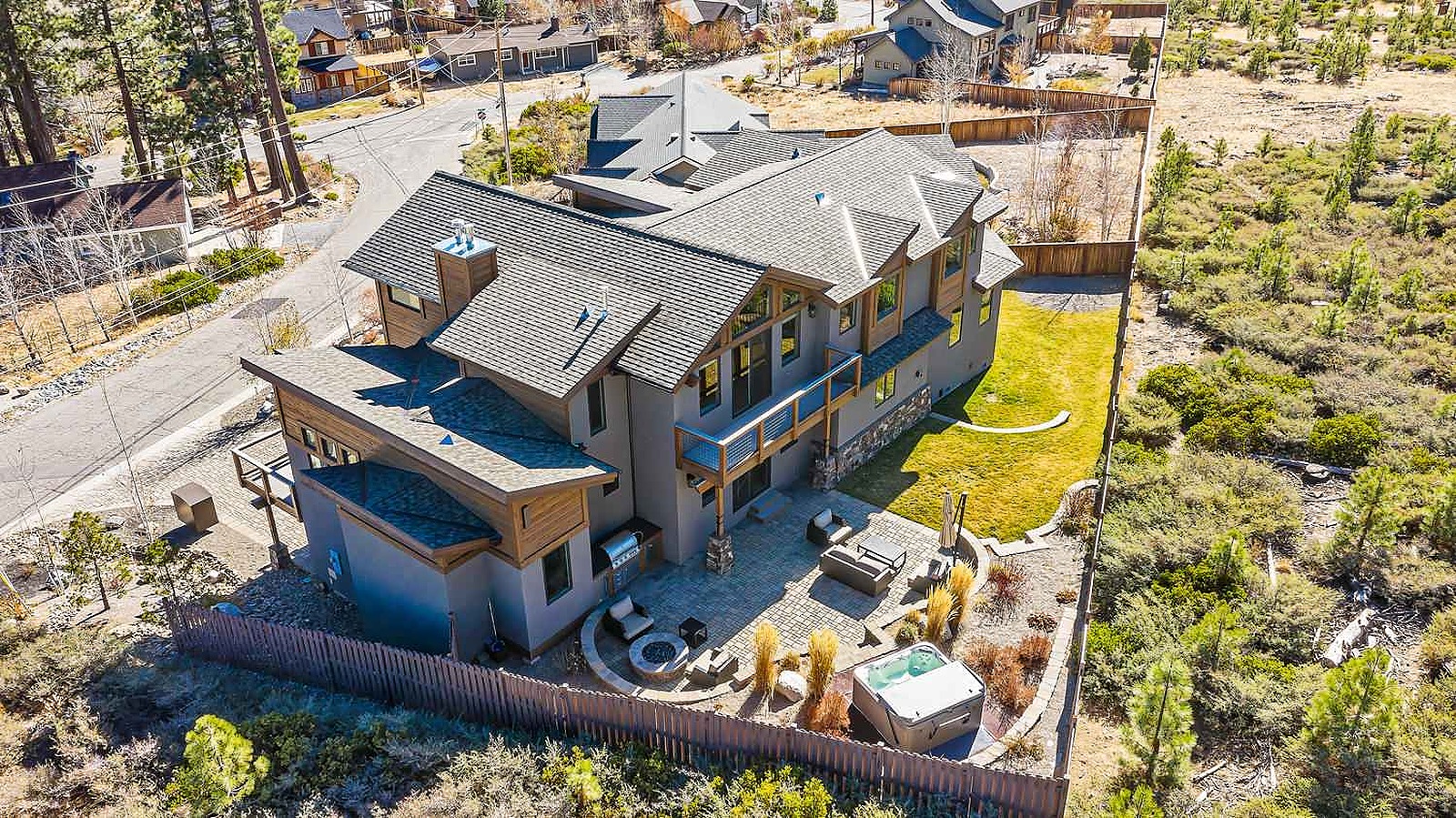 Elk Point Villa - Image 4