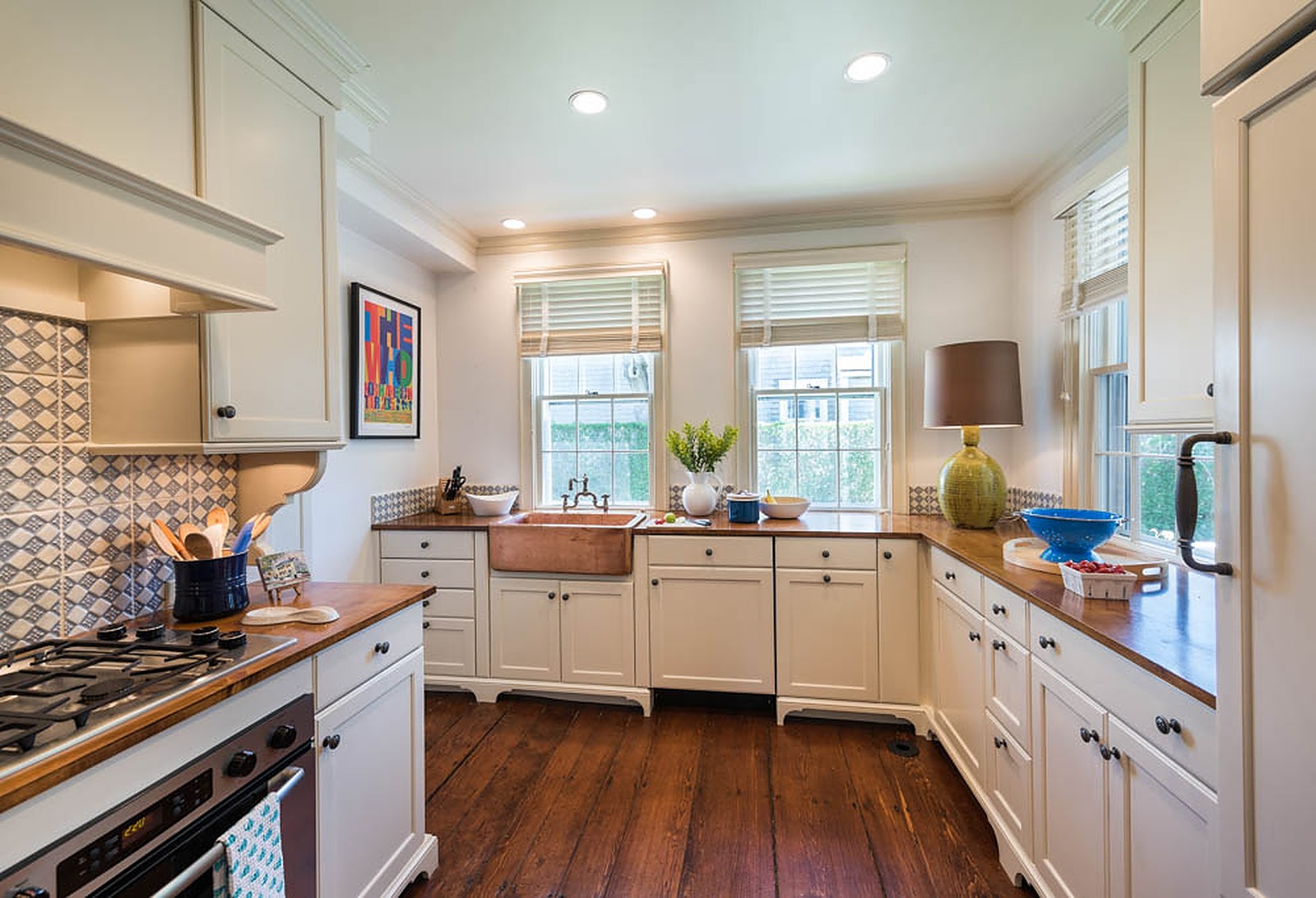 Winter House - Image 17