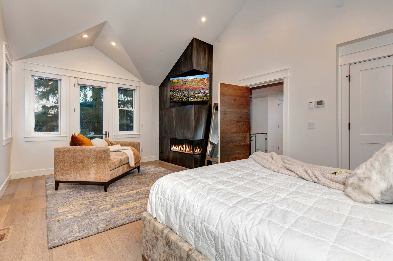 Avenue House - Image 17