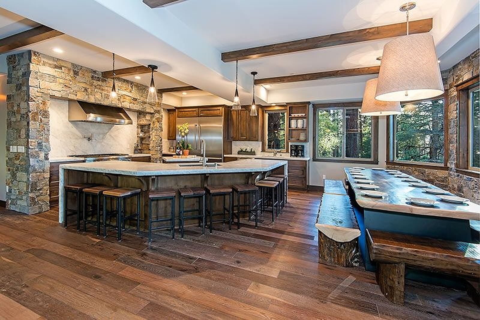 Saddle Manor - Image 44