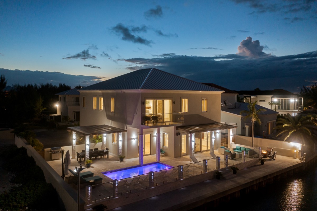 Kira Isle Home - Image 34