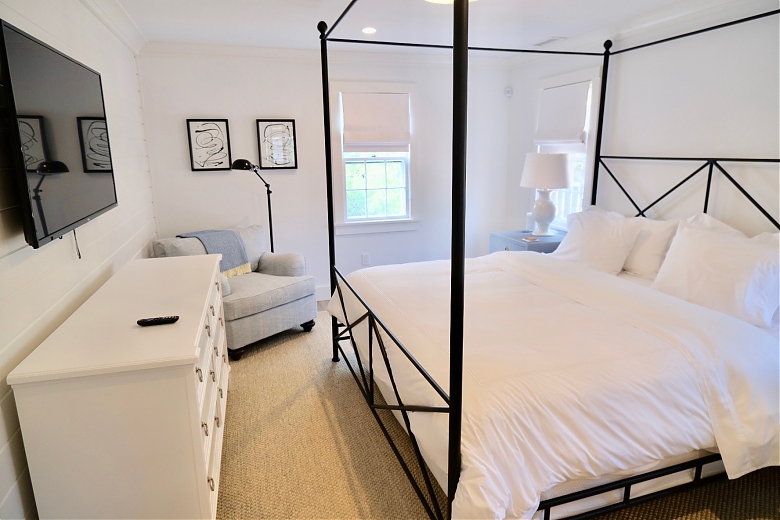 Pine Place - Image 47